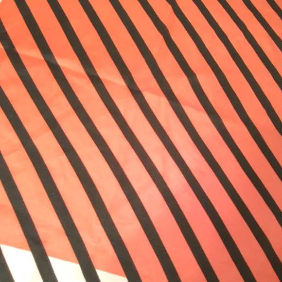 Vintage Geometric Silk Pocket Square Scarf - Picture 4 of 4